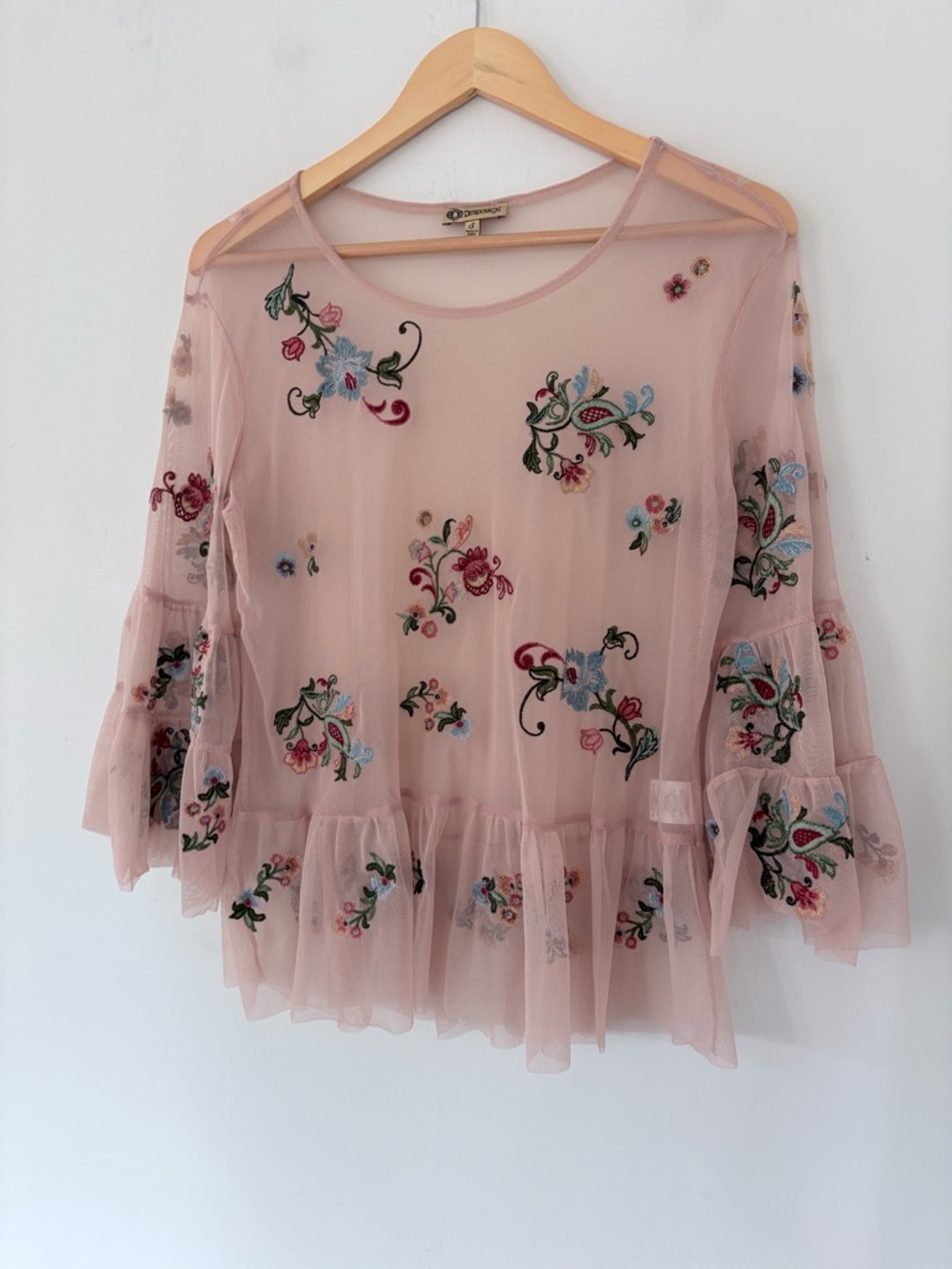DEMOCRACY Sz S Sheer Mesh Pink Top Floral Embroidery Ruffle Hem & Sleeves Boho - Picture 5 of 13